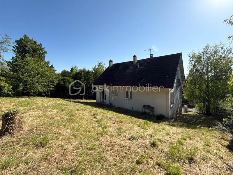 Maison - 141 m² - 7 pièces