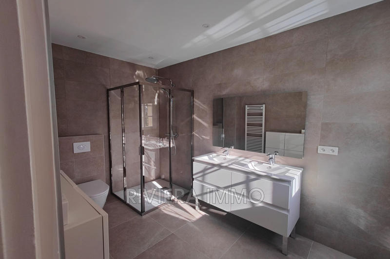 Villa - 350 m² - 9 pièces