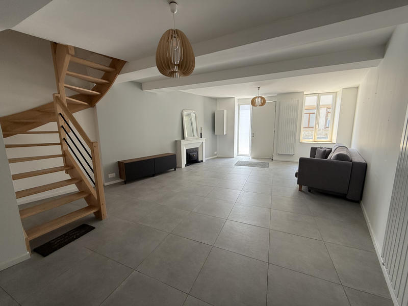 Maison - 122 m² - 6 pièces