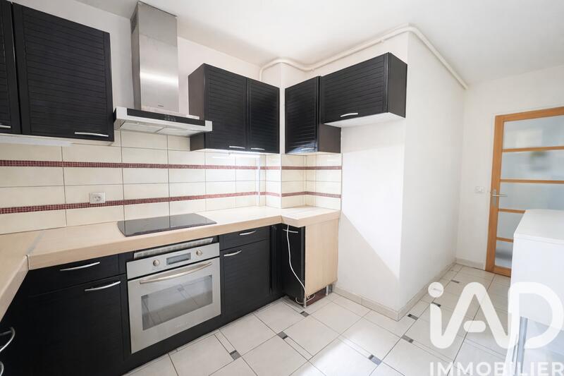 Appartement - 102 m² - 5 pièces