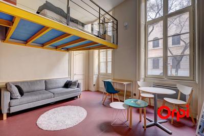 Studio - 28 m² - 1 pièce