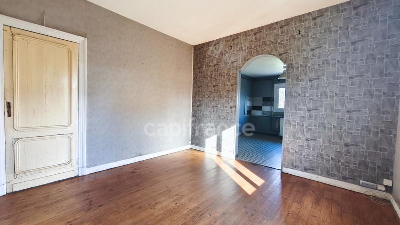 Maison - 99 m² - 4 pièces