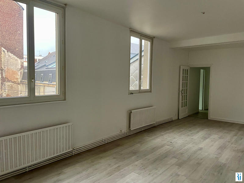 Appartement - 93 m² - 4 pièces