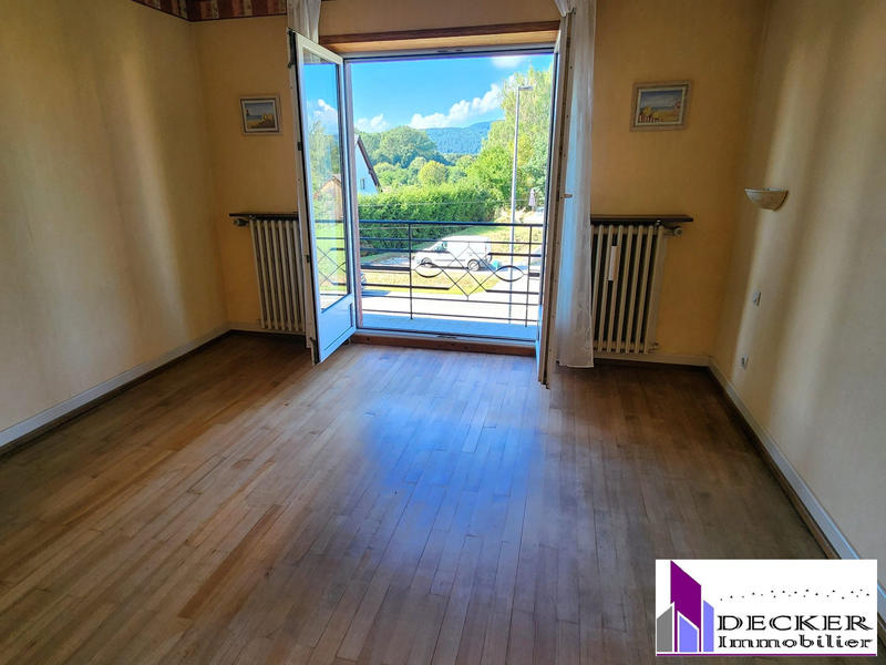 Maison - 167 m² - 8 pièces