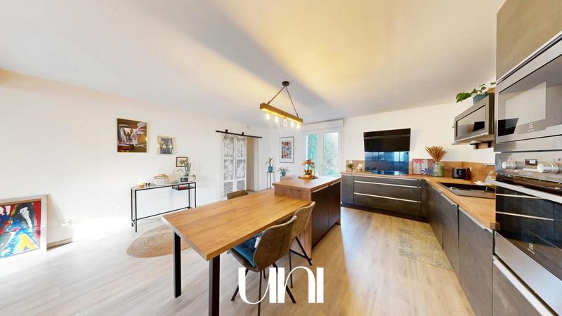 Maison - 133 m² - 5 pièces