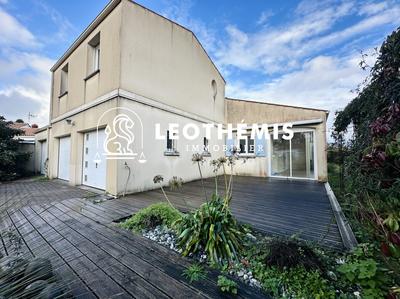 Maison - 135 m² - 7 pièces