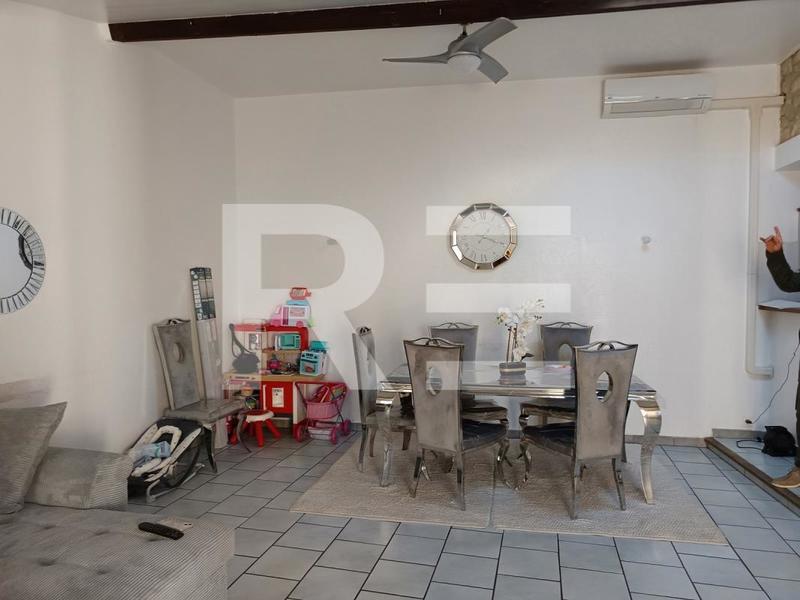 Immeuble - 237 m² - 11 pièces