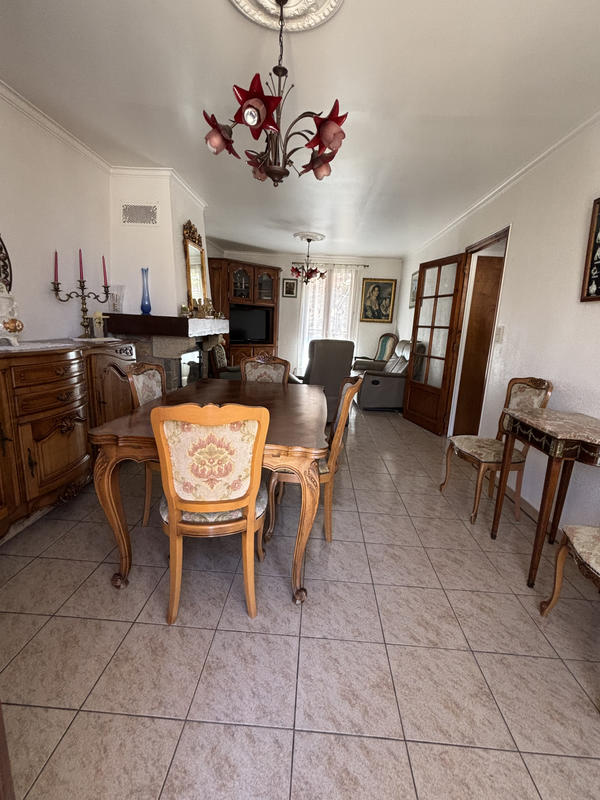 Appartement - 137 m² - 7 pièces