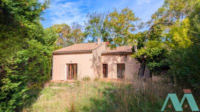 Maison - 139 m² - 5 pièces