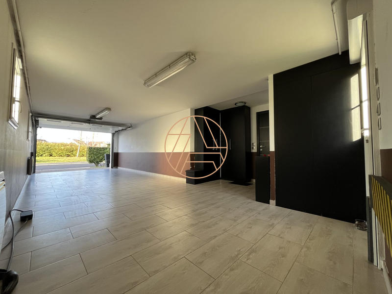 Maison - 147 m² - 7 pièces