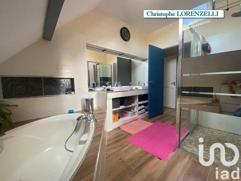 Maison - 165 m² - 5 pièces