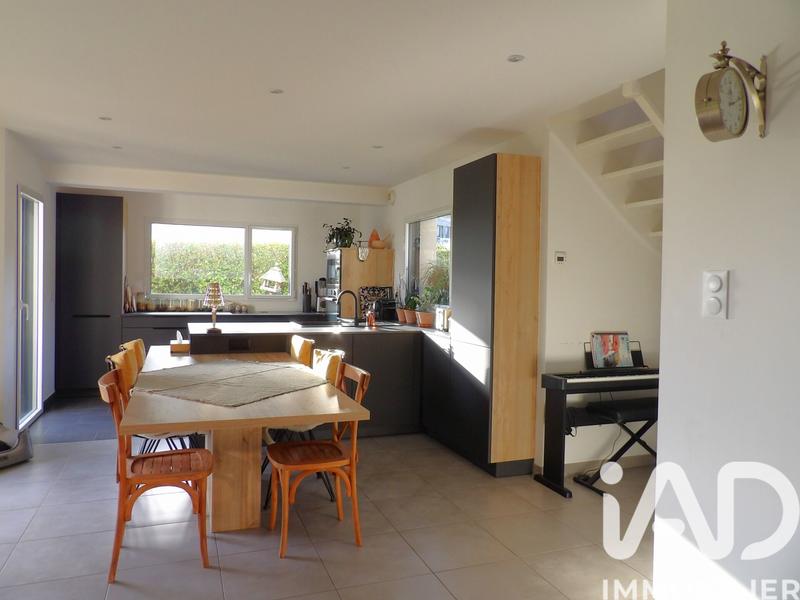 Maison - 101 m² - 5 pièces