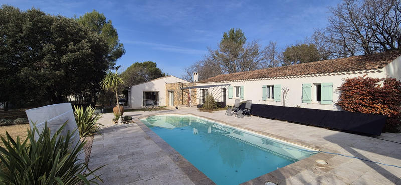 Maison - 185 m² - 5 pièces