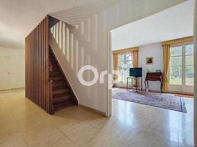 Maison - 144 m² - 6 pièces