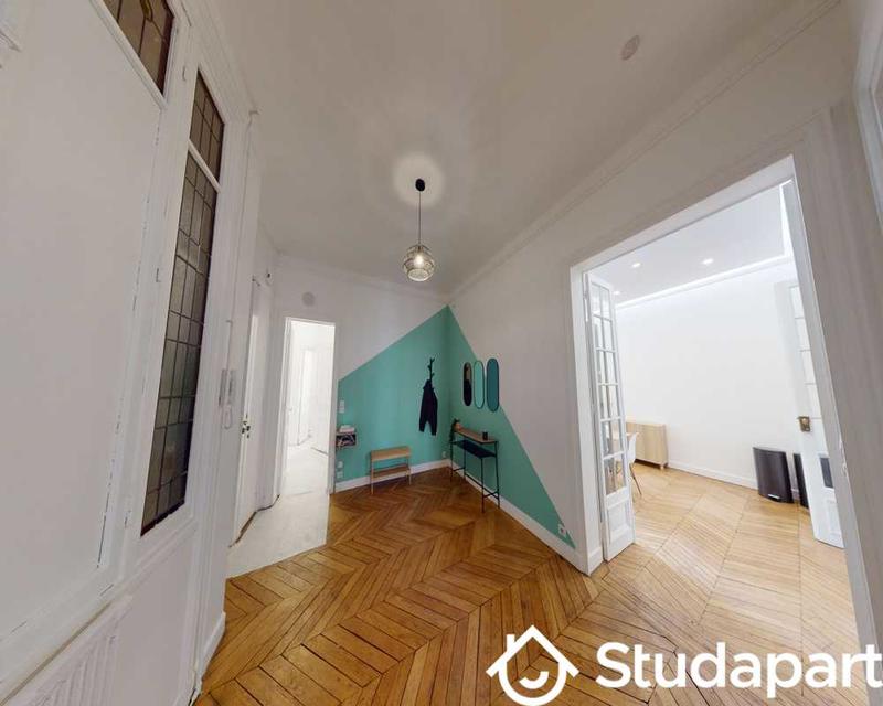 Chambre - 115 m² - 1 pièce