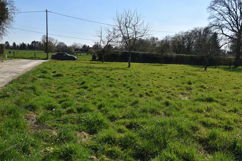 Terrain constructible - 958 m²