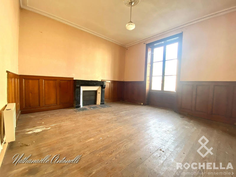 Maison ancienne - 169 m² - 7 pièces