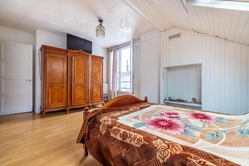 Maison de ville - 95 m² - 5 pièces