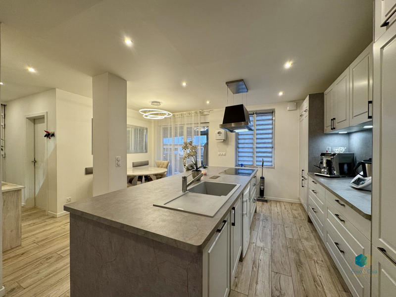 Maison - 131 m² - 5 pièces