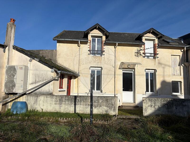 Maison - 80 m² - 4 pièces