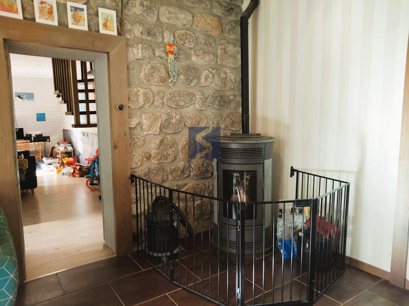 Maison - 140 m² - 6 pièces