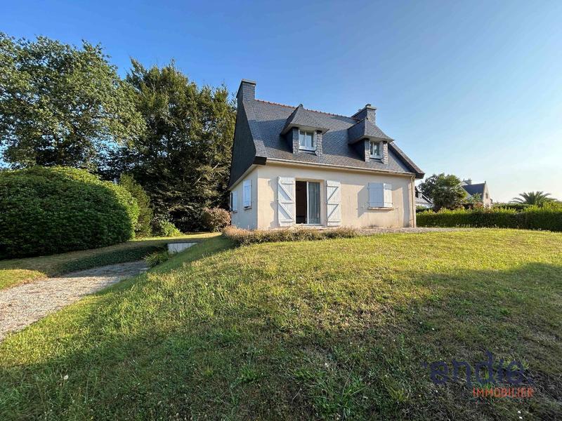 Maison - 95 m² - 4 pièces