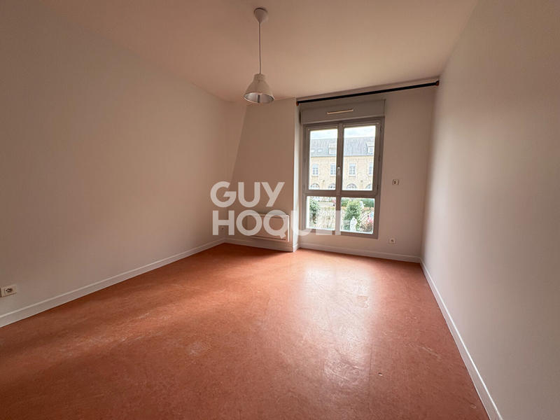 Maison - 176 m² - 8 pièces