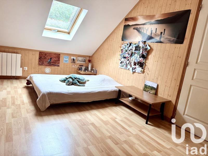 Maison - 137 m² - 7 pièces