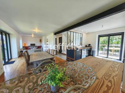 Maison - 124 m² - 6 pièces