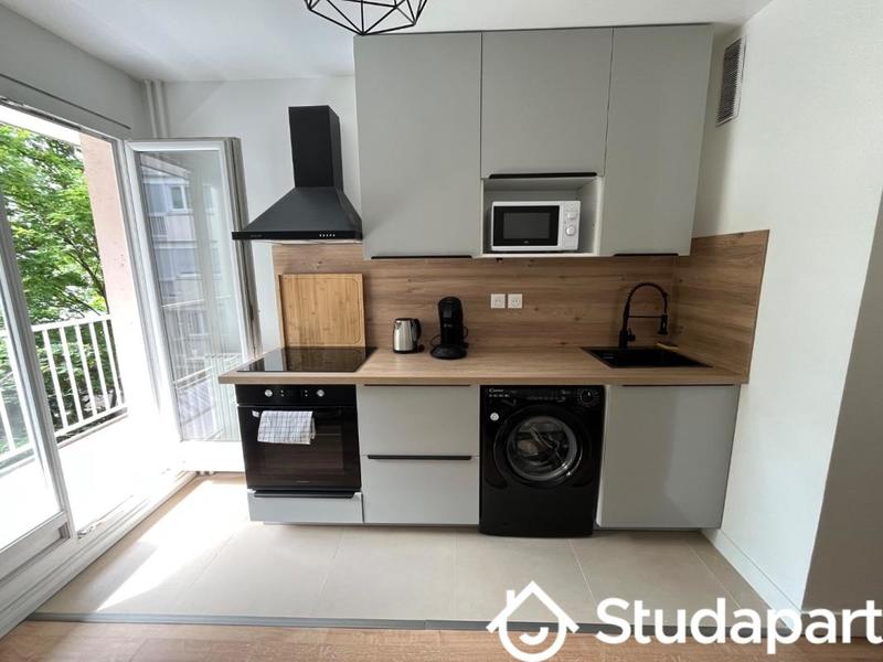 Chambre - 11 m² - 1 pièce