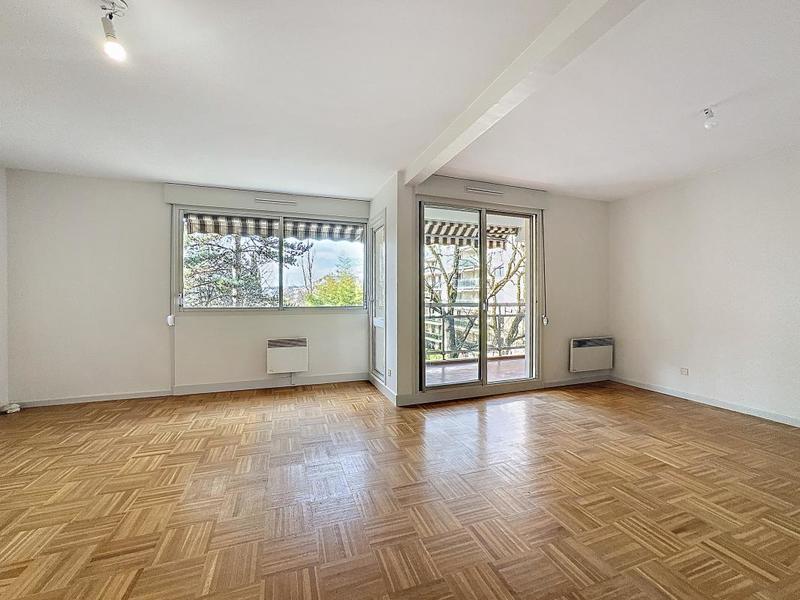 Appartement - 93 m² - 3 pièces