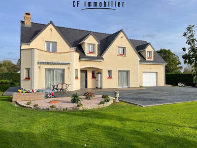 Maison - 183 m² - 6 pièces