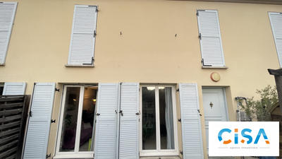 Appartement - 64 m² - 5 pièces