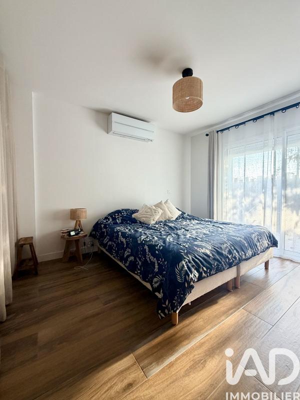 Maison - 246 m² - 9 pièces