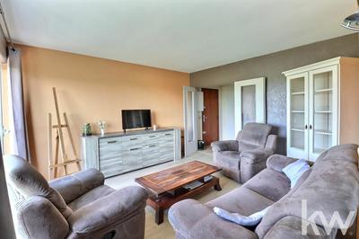 Appartement - 92 m² - 5 pièces