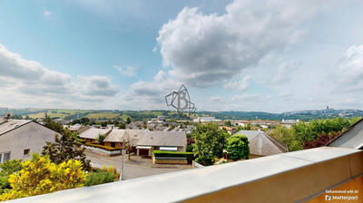 Maison - 165 m² - 5 pièces