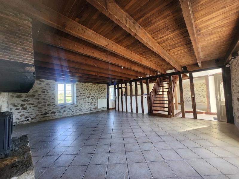 Maison - 167 m² - 6 pièces