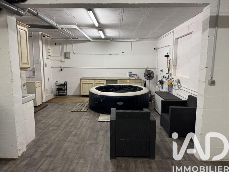 Maison - 165 m² - 8 pièces