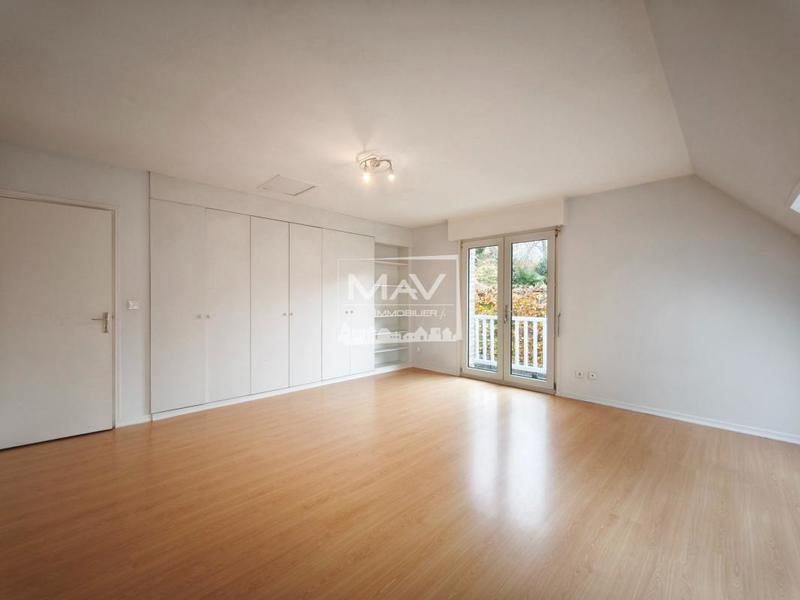 Maison - 158 m² - 5 pièces