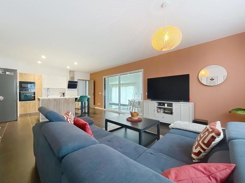 Maison - 135 m² - 4 pièces