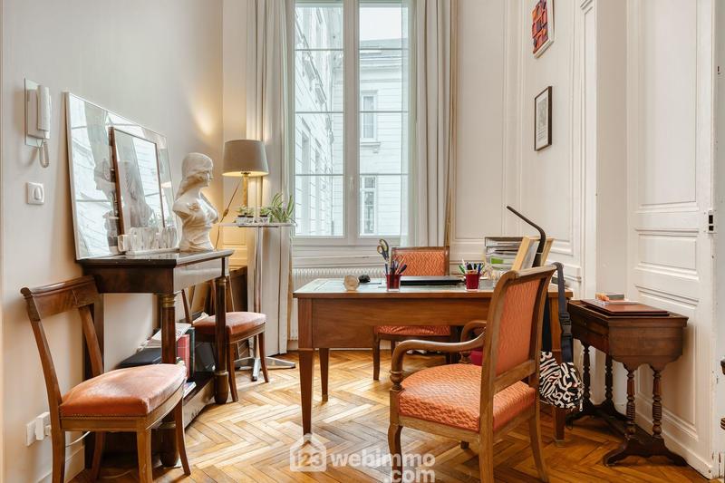 Appartement - 192 m² - 5 pièces