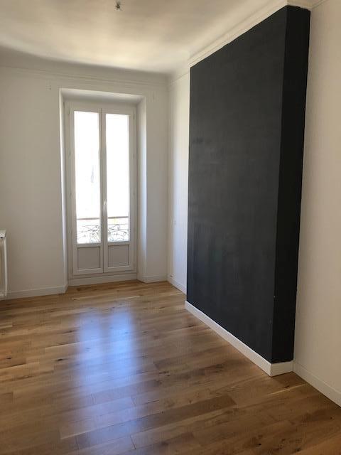 Appartement - 89 m² - 3 pièces