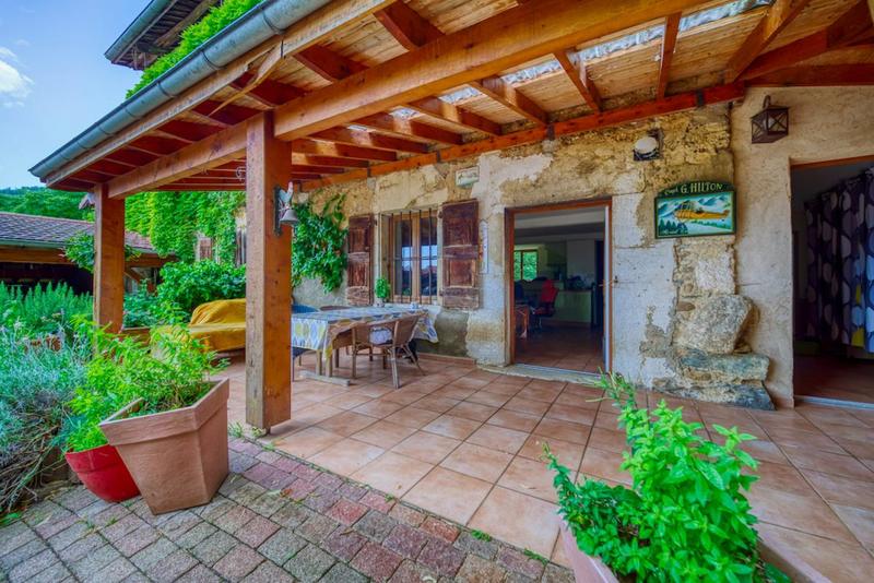 Maison - 160 m² - 5 pièces