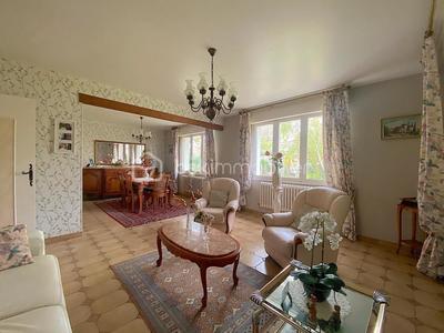 Maison - 87 m² - 4 pièces