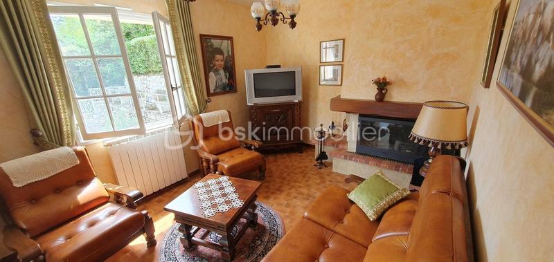 Villa - 179 m² - 6 pièces