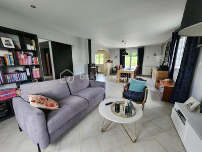 Pavillon - 152 m² - 6 pièces