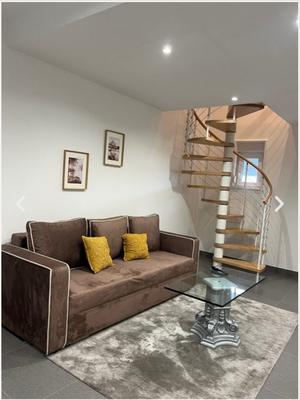 Local commercial - 1 100 m²