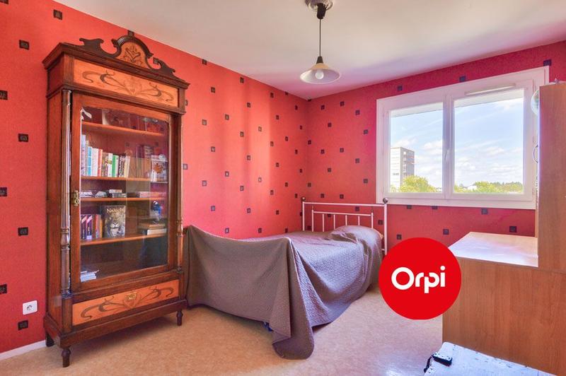 Appartement - 98 m² - 5 pièces