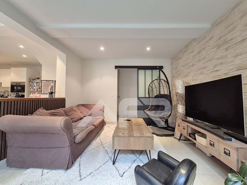 Maison - 135 m² - 5 pièces