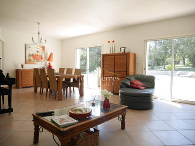 Villa - 160 m² - 6 pièces